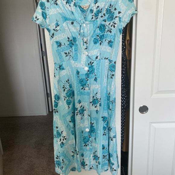 Vintage dress - Picture 8 of 11